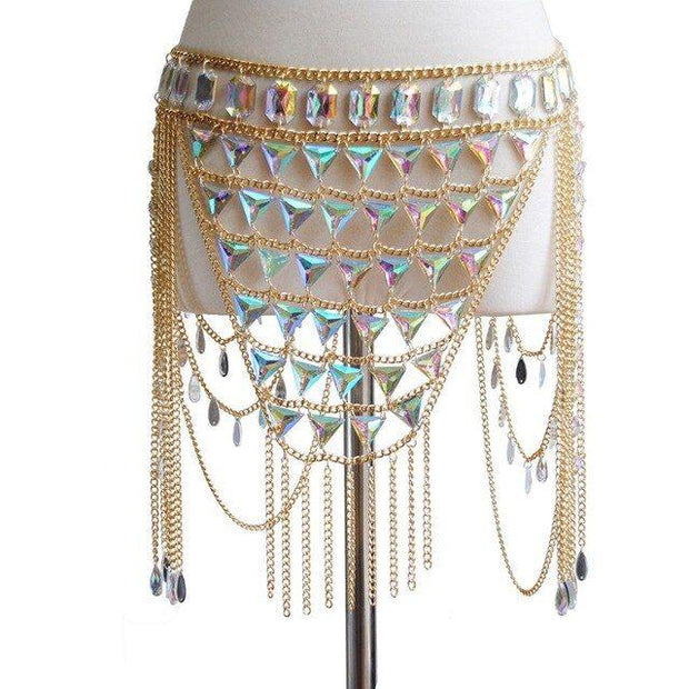 Corset à franges ornées de chaînes et sequins. Chevillère Bijoux