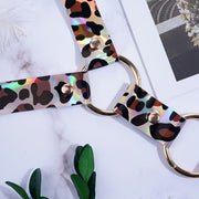 Harnais chic et sensuel avec cache-téton - esprit BDSM élégant et glamour. Chevillère Bijoux