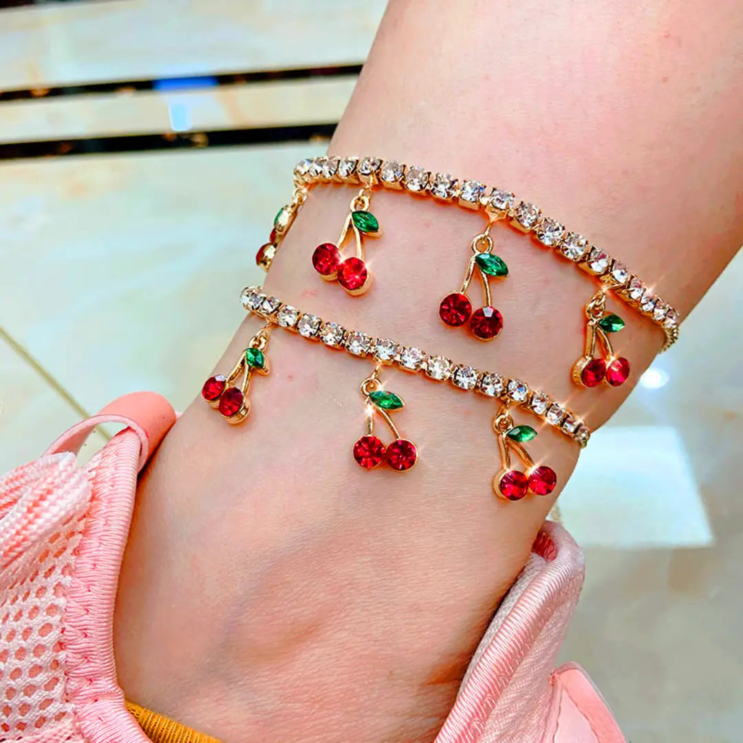 bracelet-de-cheville-en-diamants-cerises