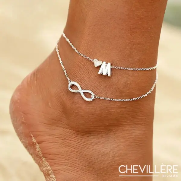 Bracelet de cheville argenté personnalisable avec lettres et symbole infini